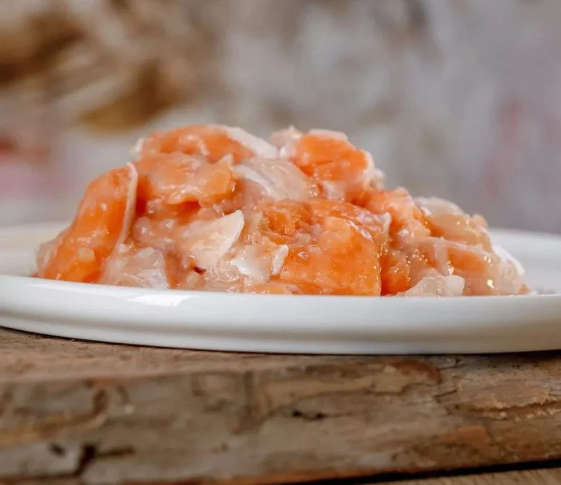 Lachswürfel - gefroren,gewürfelt