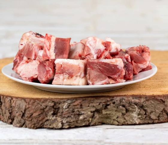 Lammmuskelfleisch,durchwachsen - gefroren, gewürfelt